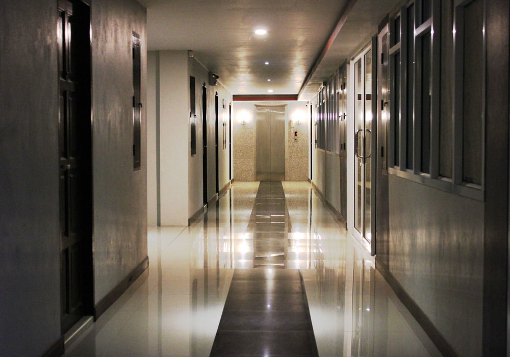 The Avail Hotel Phra Nakhon Si Ayutthaya Buitenkant foto