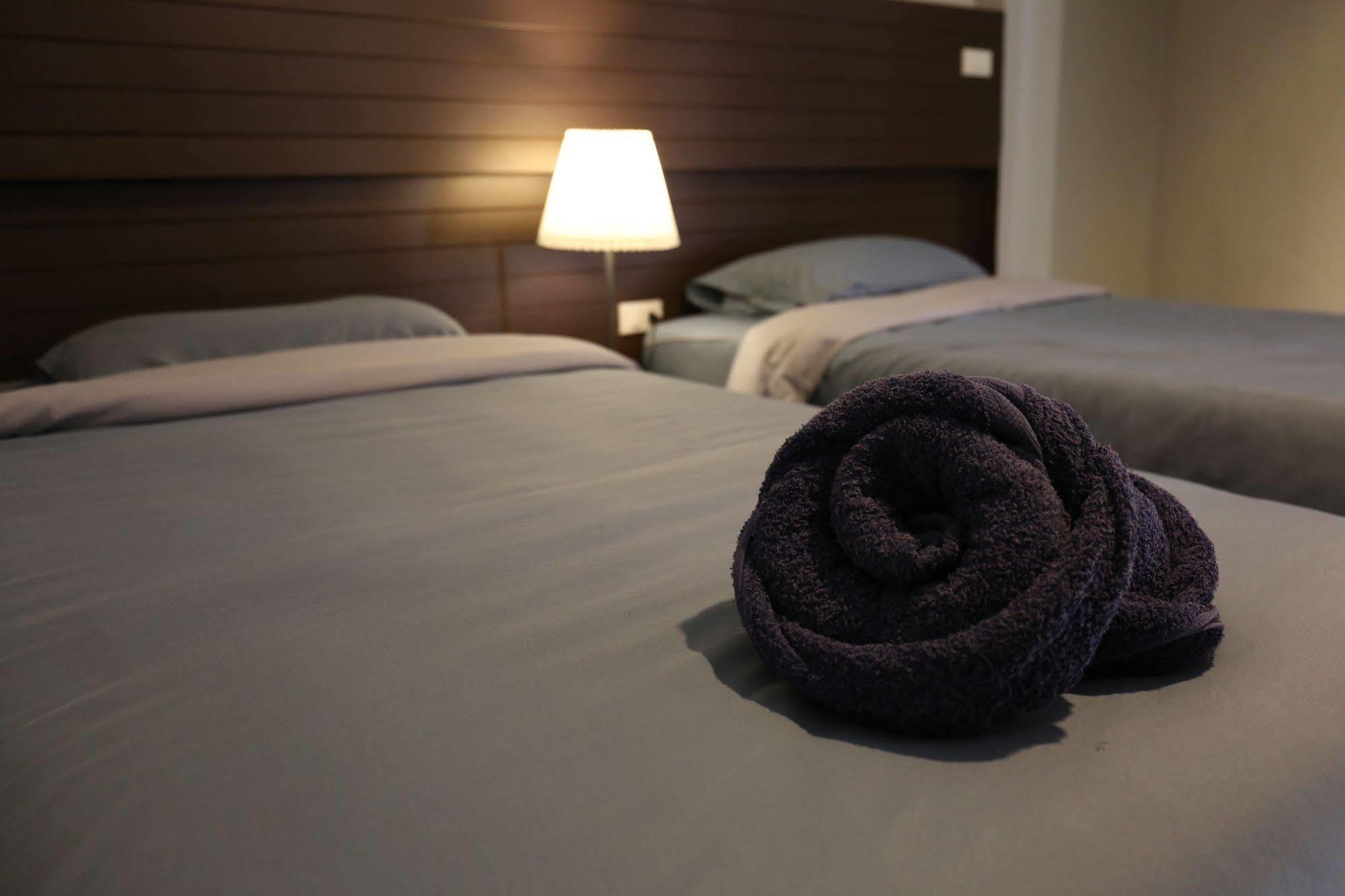 The Avail Hotel Phra Nakhon Si Ayutthaya Buitenkant foto